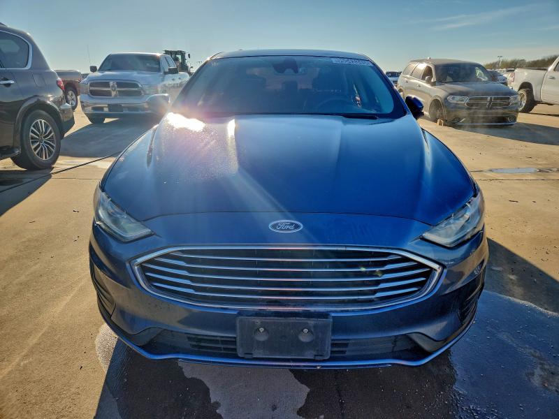 Photo 5 from auction – 2019 FORD FUSION with VIN 3FA6P0HD6KR148255