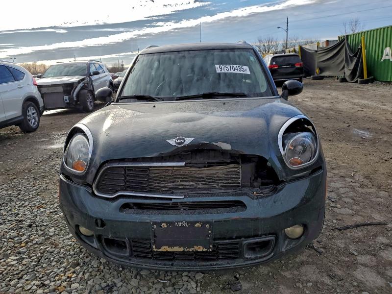 Photo 5 from auction – 2012 MINI COOPER S C with VIN WMWZC5C5XCWL63715