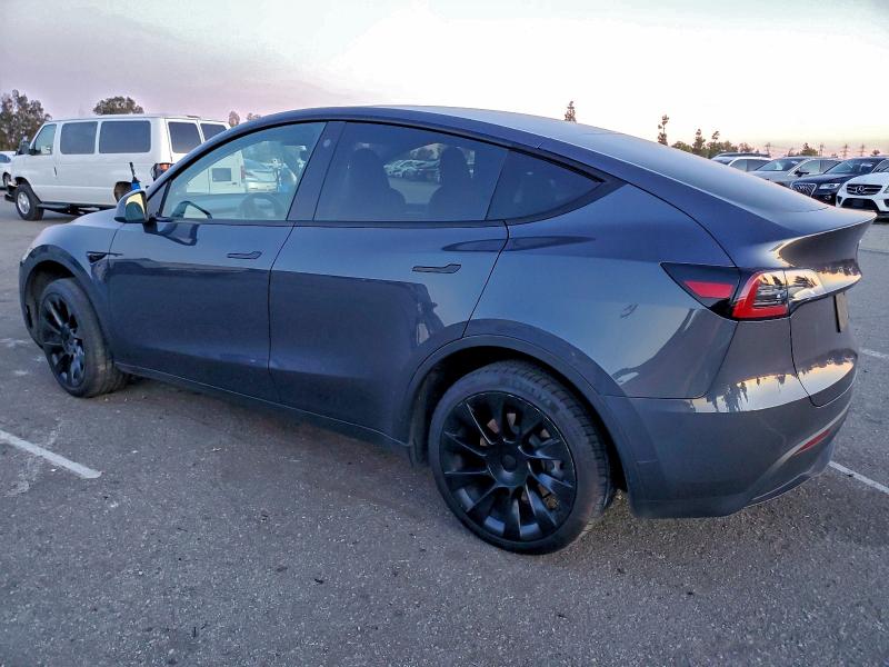 Photo 2 from auction – 2023 TESLA MODEL Y with VIN 7SAYGDEE8PA129626