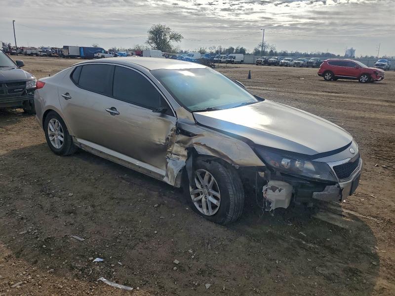 Photo 4 from auction – 2013 KIA OPTIMA with VIN KNAGM4A72D5355263