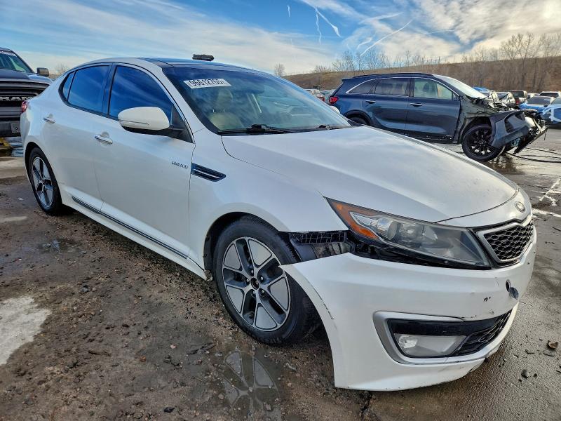 Photo 4 from auction – 2013 KIA OPTIMA HYB with VIN KNAGM4AD2D5062002