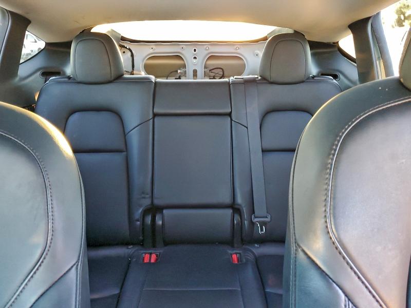 Photo 10 from auction – 2020 TESLA MODEL Y with VIN 5YJYGDEE5LF051140