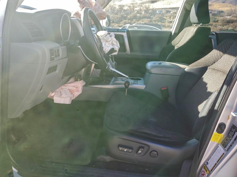 Photo 7 from auction – 2011 TOYOTA 4RUNNER SR with VIN JTEBU5JRXB5068895
