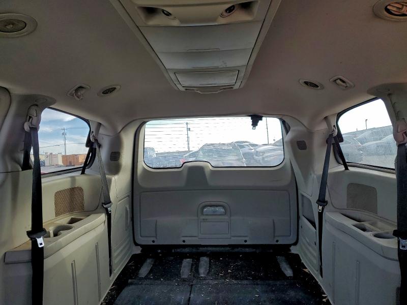 Photo 10 from auction – 2013 CHRYSLER TOWN & COU with VIN 2C4RC1BG3DR657465