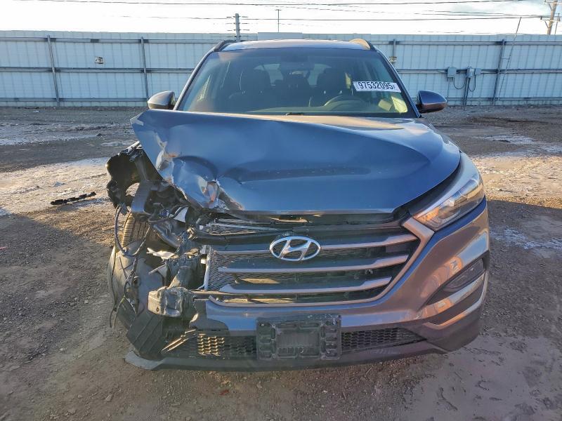 Photo 5 from auction – 2018 HYUNDAI TUCSON SEL with VIN KM8J33A49JU693851