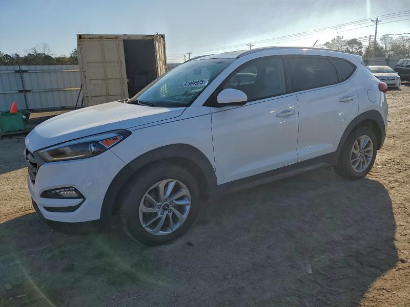HYUNDAI TUCSON LIM 2016 with VIN KM8J33A44GU121689 - Photo from auction