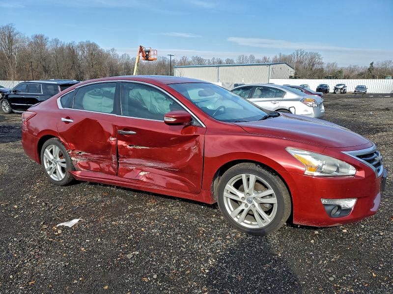 Photo 4 from auction – 2013 NISSAN ALTIMA 3.5 with VIN 1N4BL3AP3DC154290
