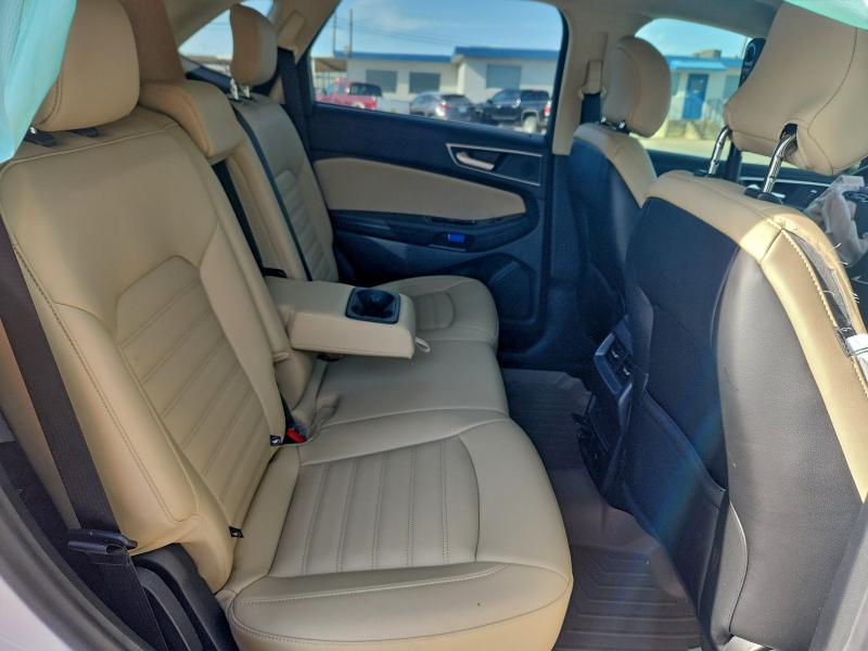 Photo 11 from auction – 2019 FORD EDGE SEL with VIN 2FMPK3J90KBB41431