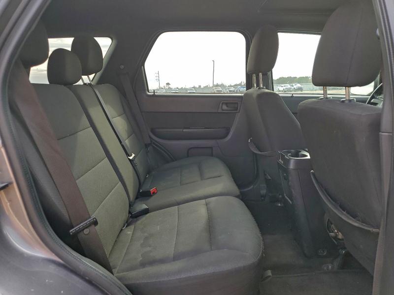 Photo 11 from auction – 2010 FORD ESCAPE XLT with VIN 1FMCU0D72AKC83365