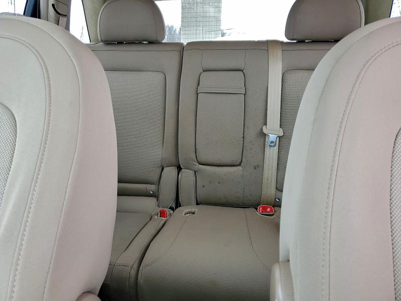 Photo 10 from auction – 2008 SATURN VUE with VIN 3GSCL33P48S533086
