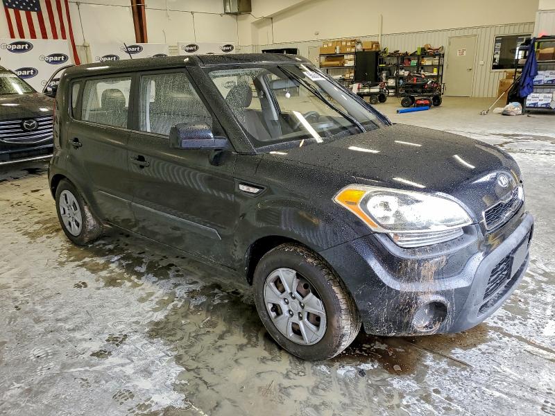 Photo 4 from auction – 2013 KIA SOUL with VIN KNDJT2A5XD7523881