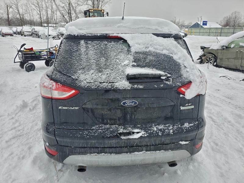 Photo 6 from auction – 2016 FORD ESCAPE SE with VIN 1FMCU0GX5GUB52956