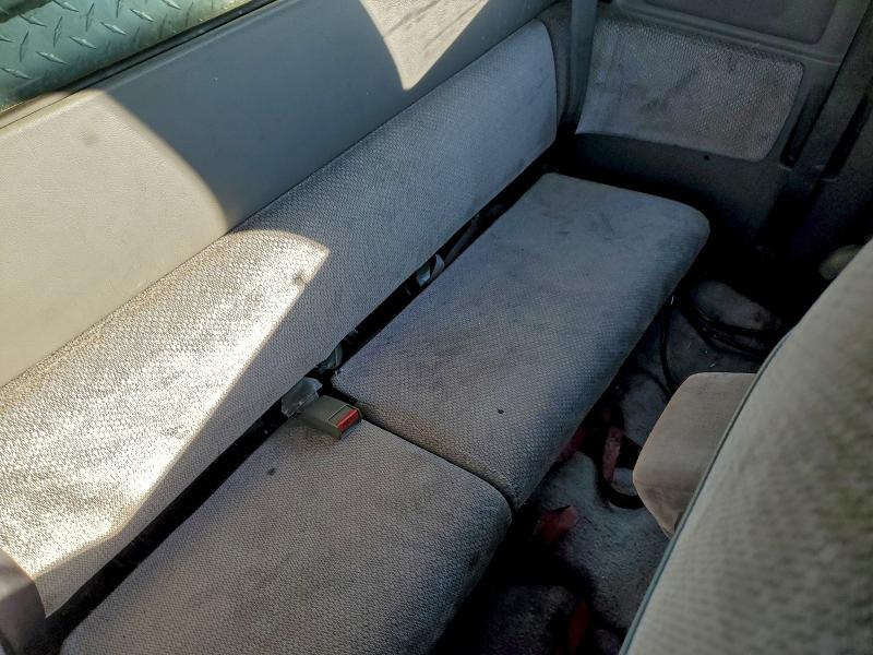 Photo 10 from auction – 1994 DODGE DAKOTA with VIN 1B7GL23X2RW122010