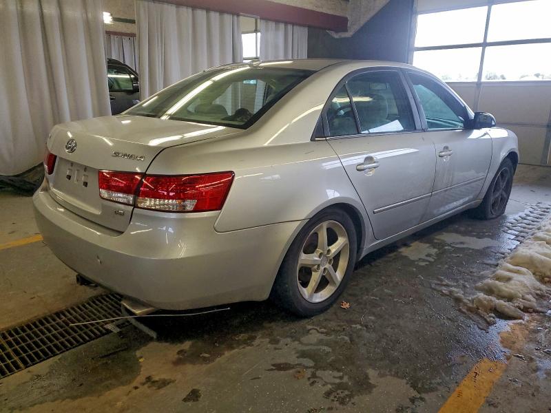 Photo 3 from auction – 2007 HYUNDAI SONATA SE with VIN 5NPEU46F77H284415