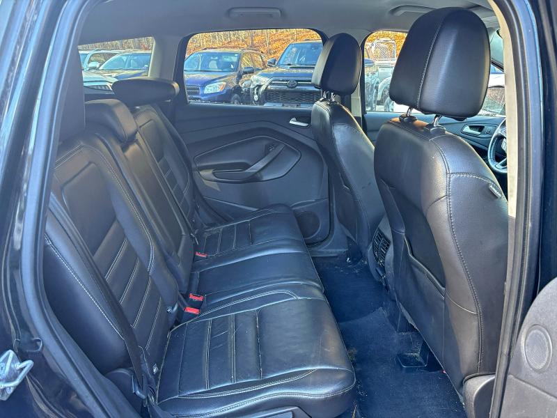 Photo 6 from auction – 2017 FORD ESCAPE SE with VIN 1FMCU9GD8HUB33975
