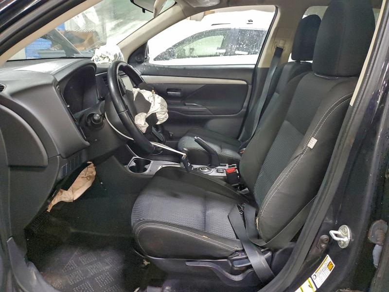Photo 7 from auction – 2016 MITSUBISHI OUTLANDER with VIN JA4AZ3A30GZ019720
