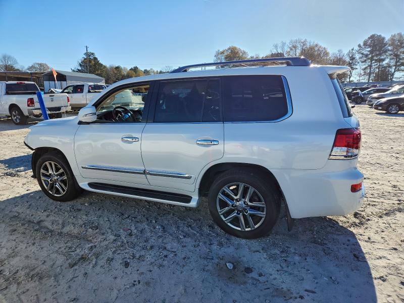 Photo 2 from auction – 2014 LEXUS LX 570 with VIN JTJHY7AX2E4132478