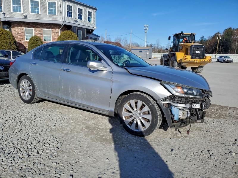 Photo 4 from auction – 2014 HONDA ACCORD EXL with VIN 1HGCR2F87EA109702