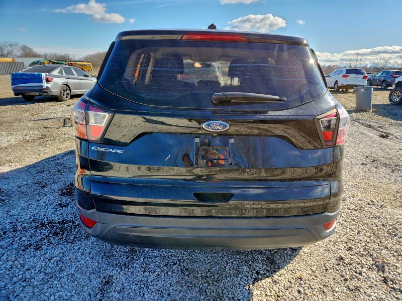 Photo 6 from auction – 2017 FORD ESCAPE S with VIN 1FMCU0F73HUA13380