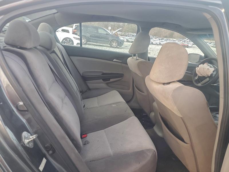 Photo 10 from auction – 2010 HONDA ACCORD LX with VIN 1HGCP2F32AA193142