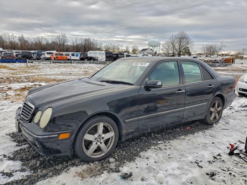 MERCEDES-BENZ E 430 2002 with VIN WDBJF83J72X063594 - Photo from auction