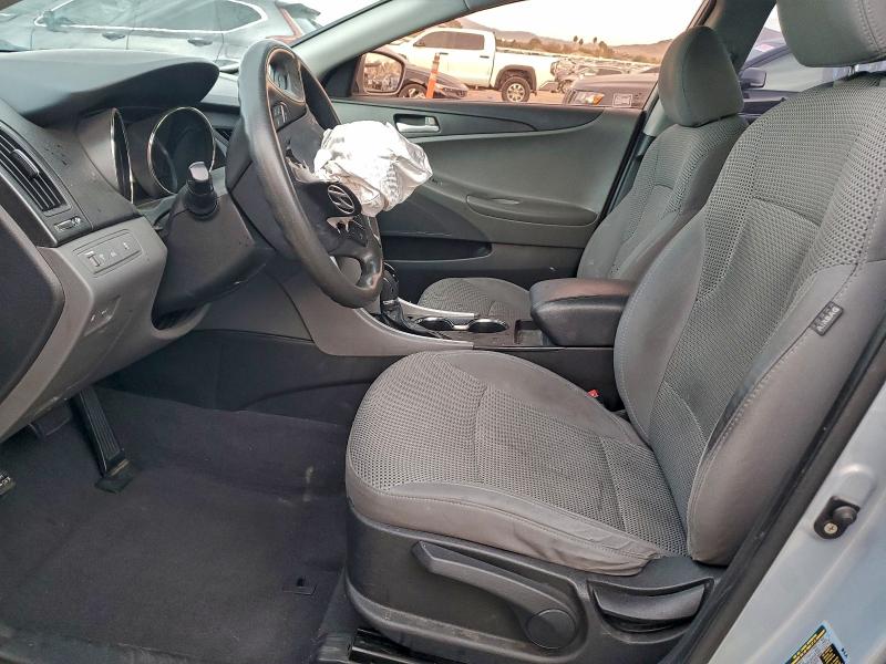 Photo 7 from auction – 2011 HYUNDAI SONATA GLS with VIN 5NPEB4ACXBH188967