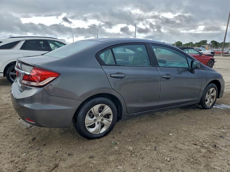 Photo 3 from auction – 2013 HONDA CIVIC LX with VIN 2HGFB2F52DH598565