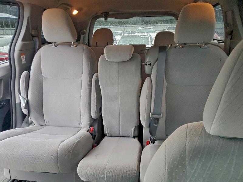 Photo 10 from auction – 2016 TOYOTA SIENNA LE with VIN 5TDKK3DC7GS699112