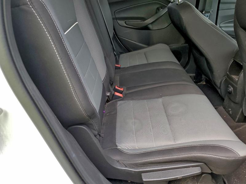 Photo 11 from auction – 2015 FORD ESCAPE SE with VIN 1FMCU9G96FUA81285