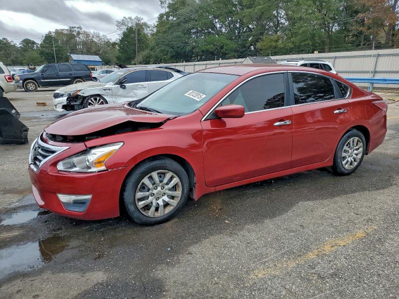 NISSAN ALTIMA 2.5 2015 with VIN 1N4AL3AP1FN374739 - Photo from auction