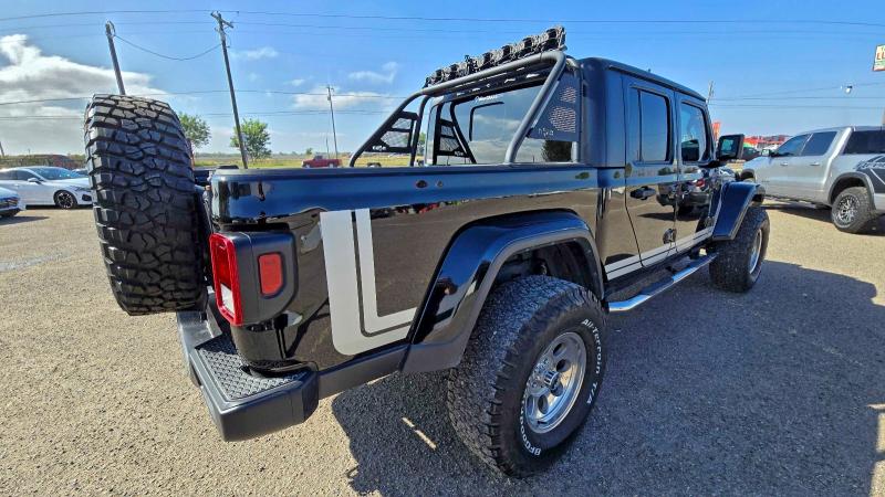 Photo 4 from auction – 2023 JEEP GLADIATOR with VIN 1C6HJTAG8PL504311