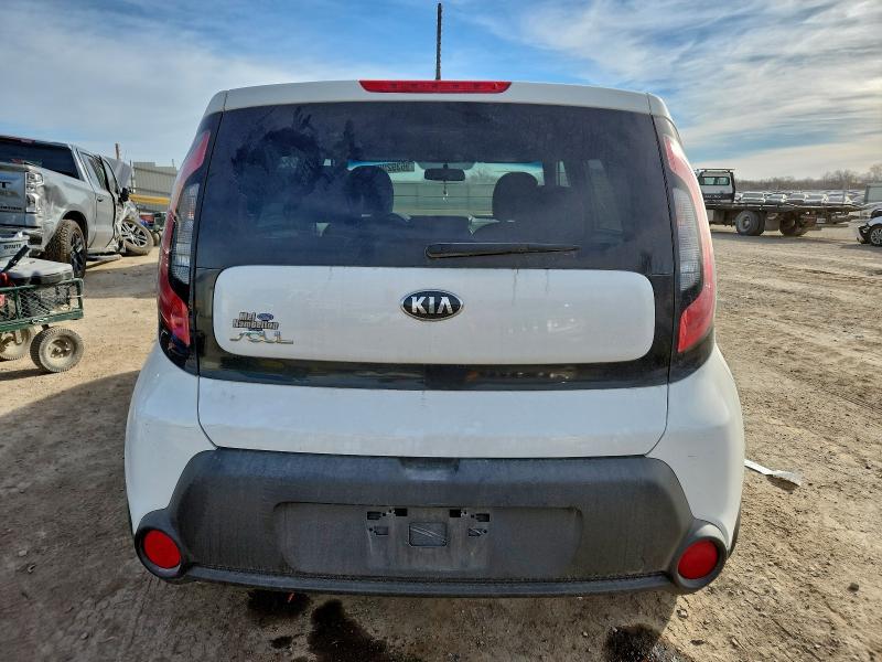Photo 6 from auction – 2015 KIA SOUL with VIN KNDJN2A29F7134314