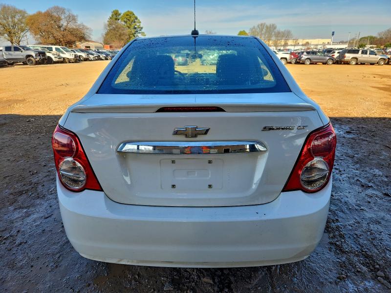 Photo 6 from auction – 2015 CHEVROLET SONIC LT with VIN 1G1JC5SH3F4150559