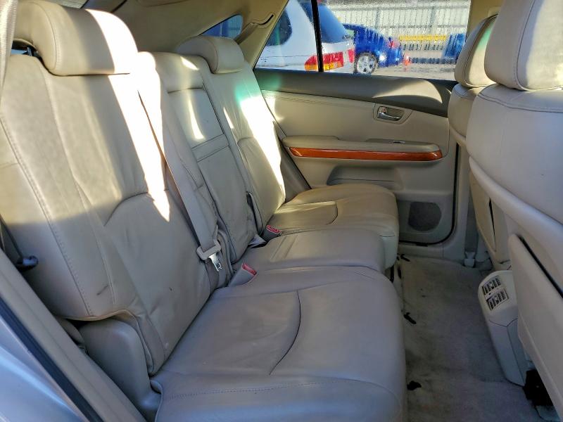 Photo 11 from auction – 2005 LEXUS RX 330 with VIN 2T2HA31U65C053829
