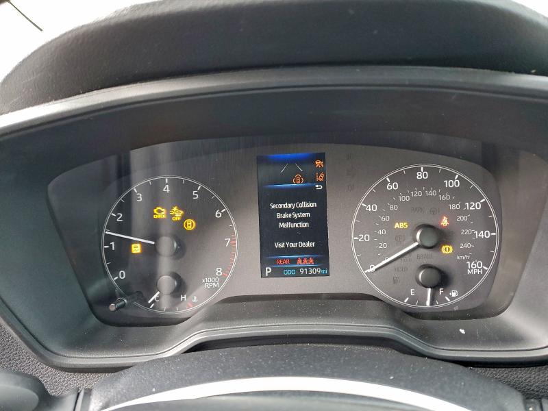 Photo 9 from auction – 2023 TOYOTA COROLLA LE with VIN 5YFB4MDE4PP044089