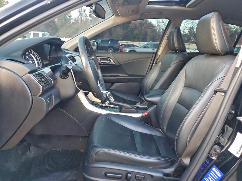 Photo 7 from auction – 2017 HONDA ACCORD EXL with VIN 1HGCR3F81HA044288