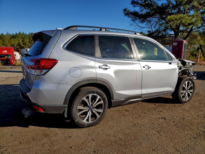 Photo 3 from auction – 2021 SUBARU FORESTER L with VIN JF2SKAUC4MH525200