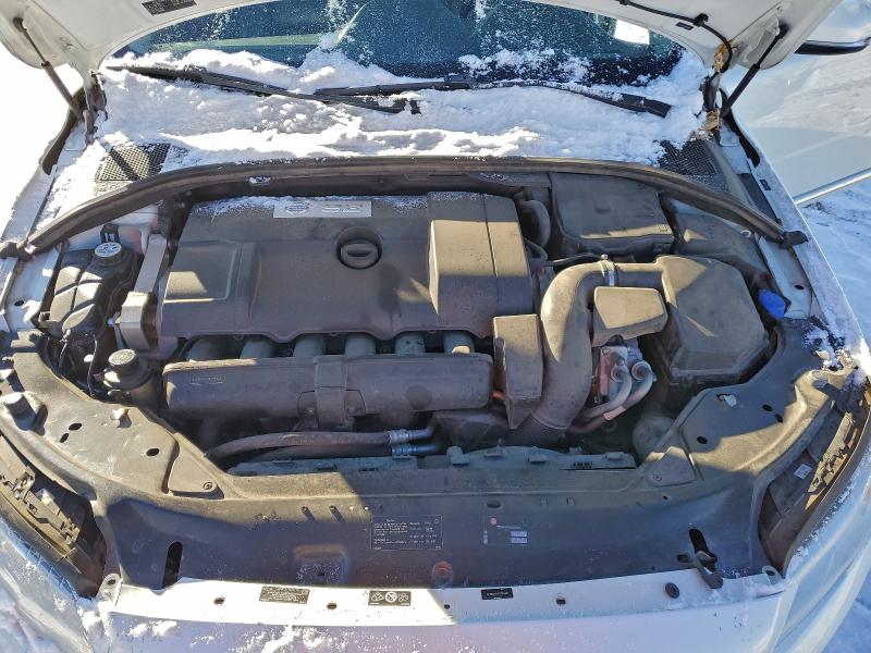 Photo 11 from auction – 2014 VOLVO S80 3.2 with VIN YV1952AS4E1180566
