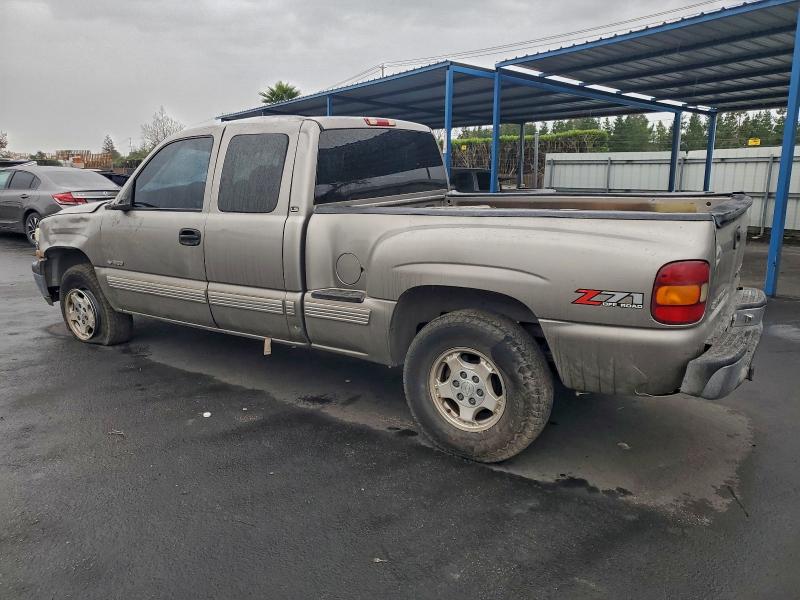 Photo 2 from auction – 2001 CHEVROLET SILVERADO with VIN 2GCEK19T811195127