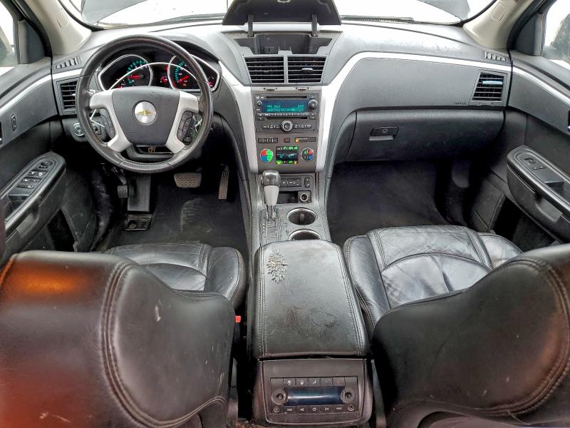 Photo 8 from auction – 2011 CHEVROLET TRAVERSE L with VIN 1GNKRJEDXBJ187610