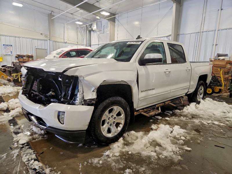 CHEVROLET SILVERADO 2018 with VIN 3GCUKREC4JG292431 - Photo from auction