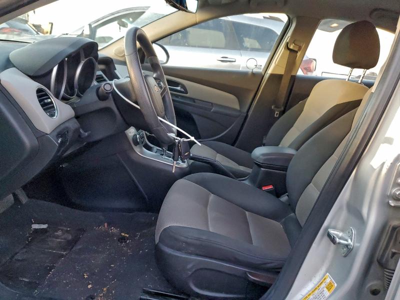 Photo 7 from auction – 2012 CHEVROLET CRUZE LS with VIN 1G1PC5SH3C7238709