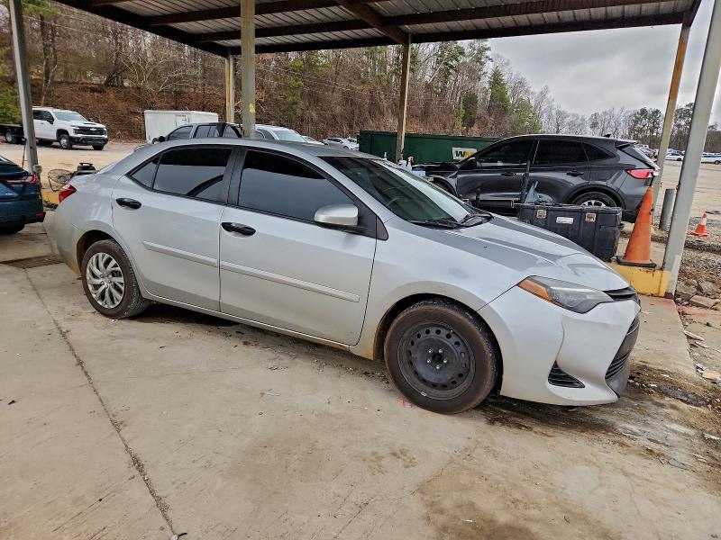 Photo 4 from auction – 2019 TOYOTA COROLLA L with VIN 2T1BURHE3KC133068