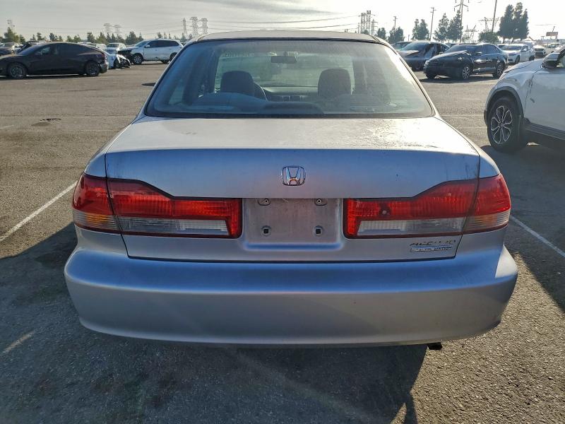 Photo 6 from auction – 2002 HONDA ACCORD EX with VIN 1HGCG66822A143085