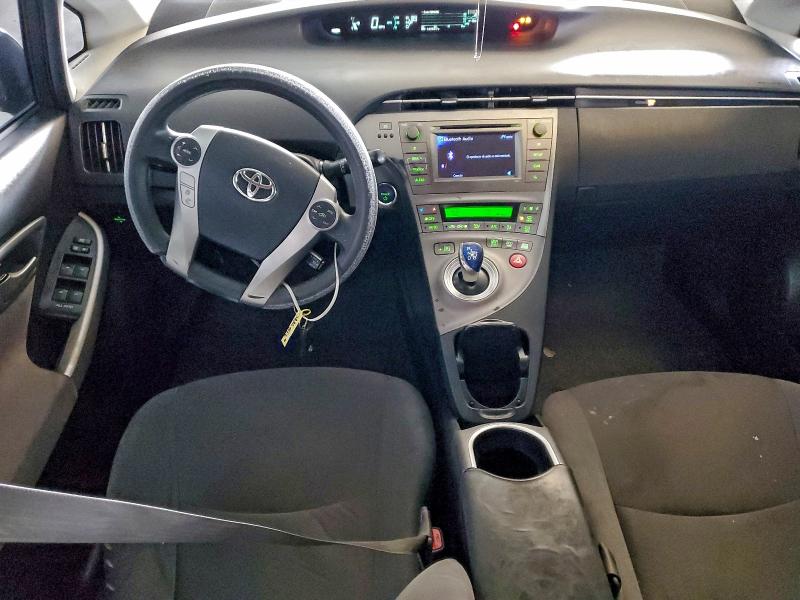 Photo 8 from auction – 2015 TOYOTA PRIUS with VIN JTDKN3DU8F0438198