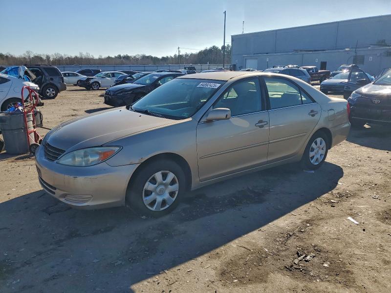 TOYOTA CAMRY 2002 with VIN 4T1BE32K32U028585 - Photo from auction