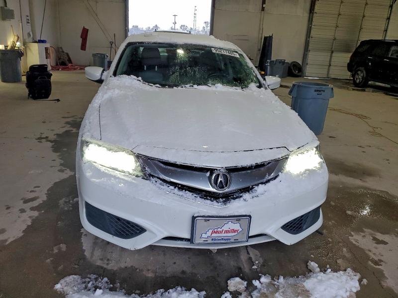 Photo 5 from auction – 2016 ACURA ILX BASE W with VIN 19UDE2F36GA010943
