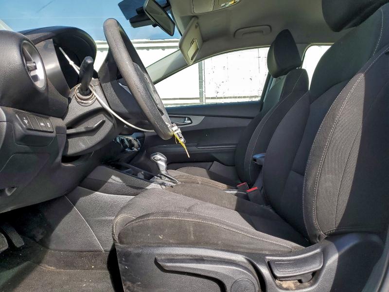 Photo 7 from auction – 2021 KIA FORTE with VIN 3KPF24AD2ME377181