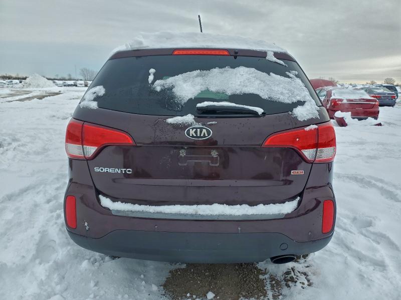 Photo 6 from auction – 2014 KIA SORENTO LX with VIN 5XYKT4A63EG511388