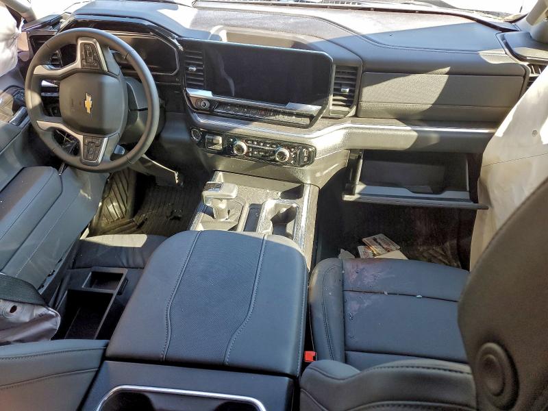 Photo 8 from auction – 2026 CHEVROLET SILVERADO with VIN 1GCUKGE81TZ186201